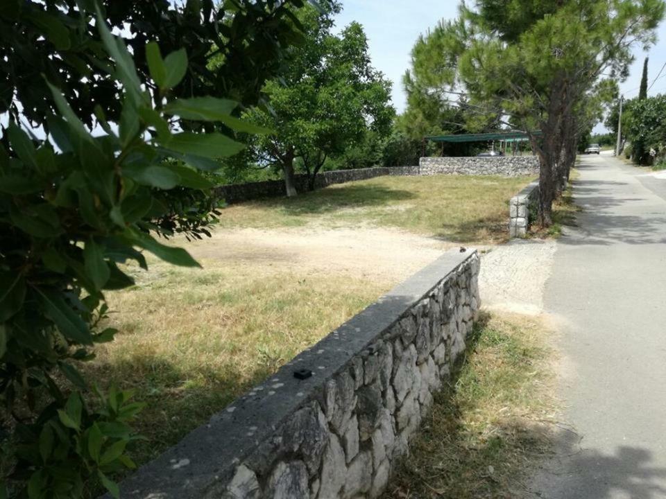 Hotel Sobe Za Odmor Jadran Dramalj Exterior foto